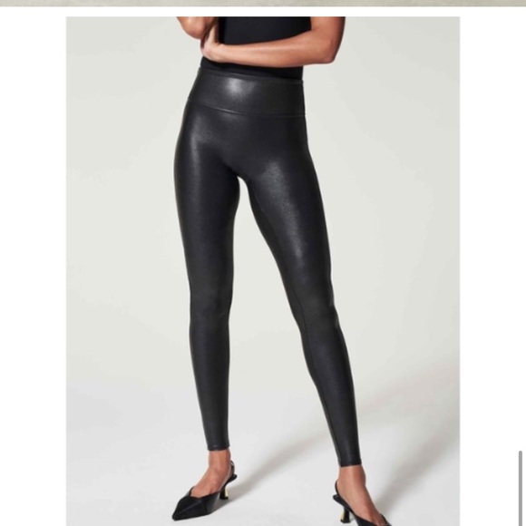 SPANX Pants - SPANX Black Faux Leather Leggings High-Waisted EUC Sz Medium